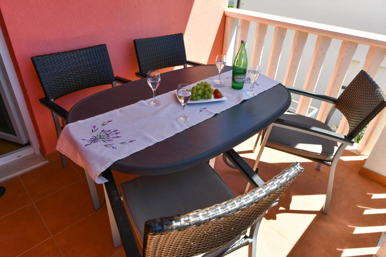 Apartments Vila Miranda 沃迪切 外观 照片
