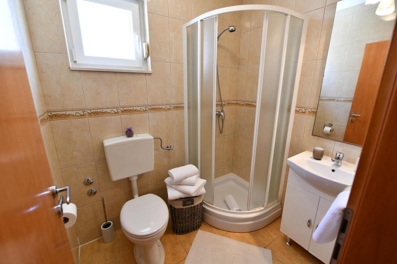 Apartments Vila Miranda 沃迪切 外观 照片