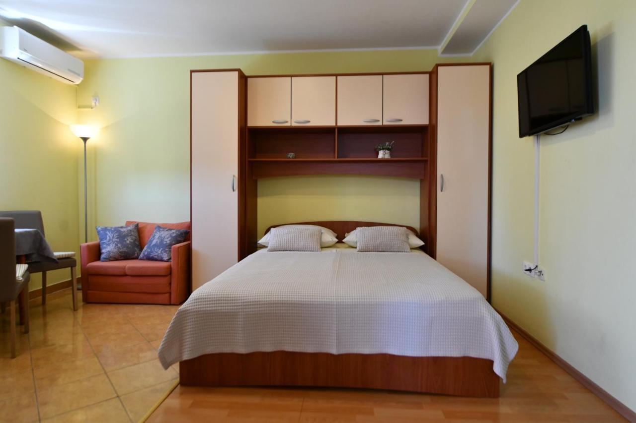 Apartments Vila Miranda 沃迪切 外观 照片