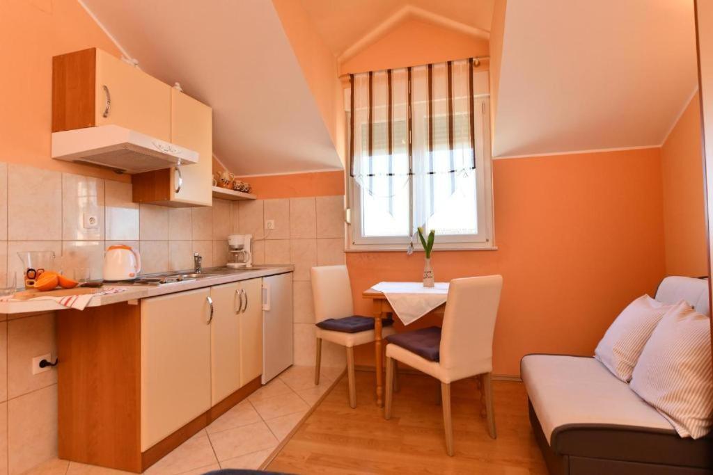 Apartments Vila Miranda 沃迪切 外观 照片