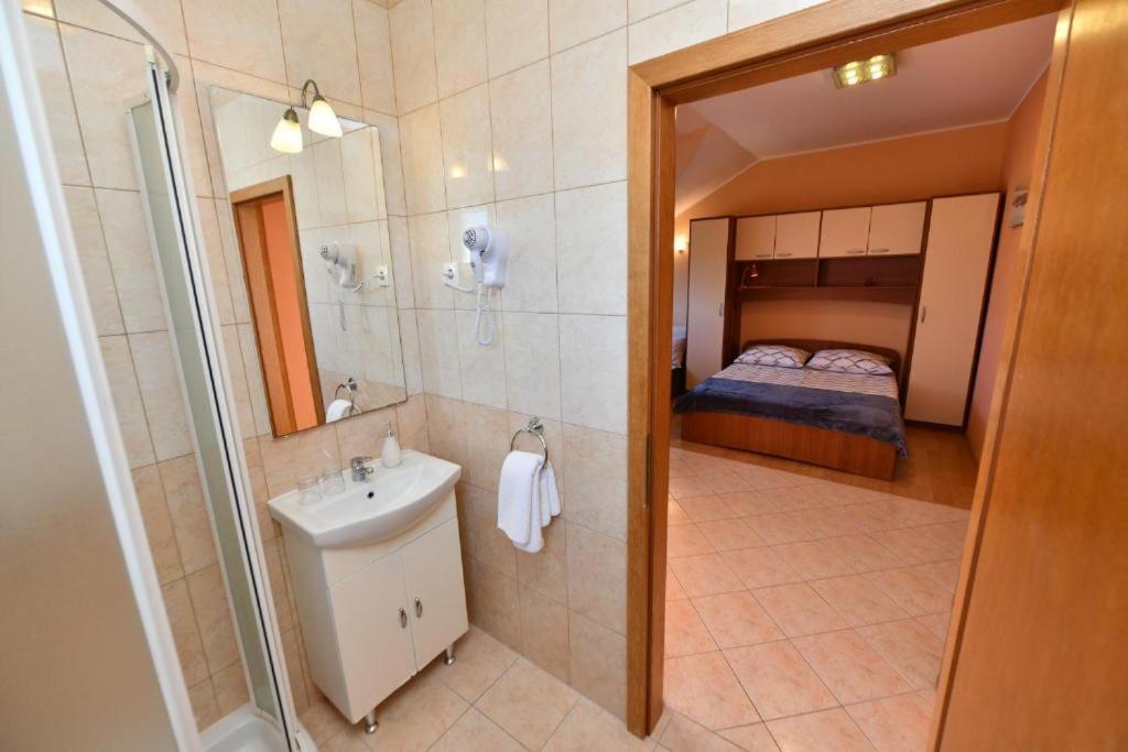 Apartments Vila Miranda 沃迪切 外观 照片