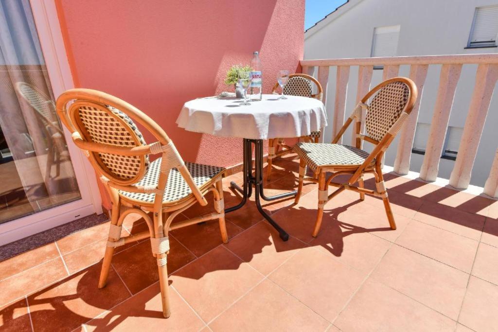 Apartments Vila Miranda 沃迪切 外观 照片