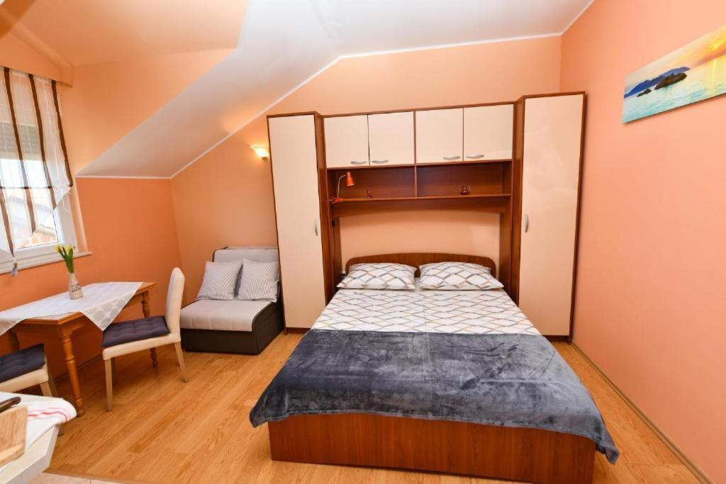 Apartments Vila Miranda 沃迪切 外观 照片