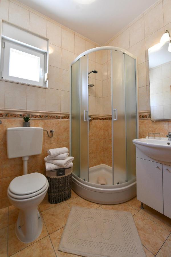 Apartments Vila Miranda 沃迪切 外观 照片