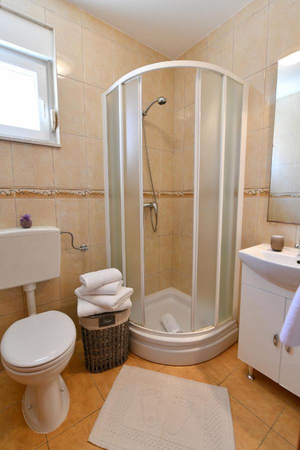 Apartments Vila Miranda 沃迪切 外观 照片